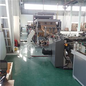 印刷(shuā)制袋機(ji)組